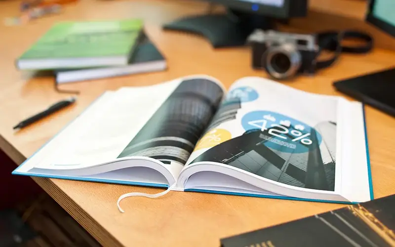 Dissertation gedruckt und gebunden als Hardcover-Bindung