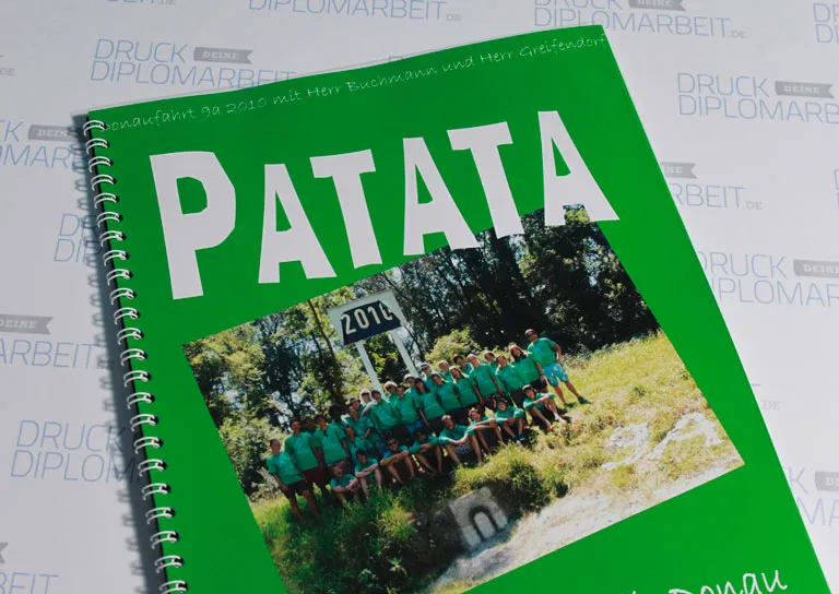 Bachelorarbeit drucken und binden mit Hardcover- oder Softcover-Bindung.