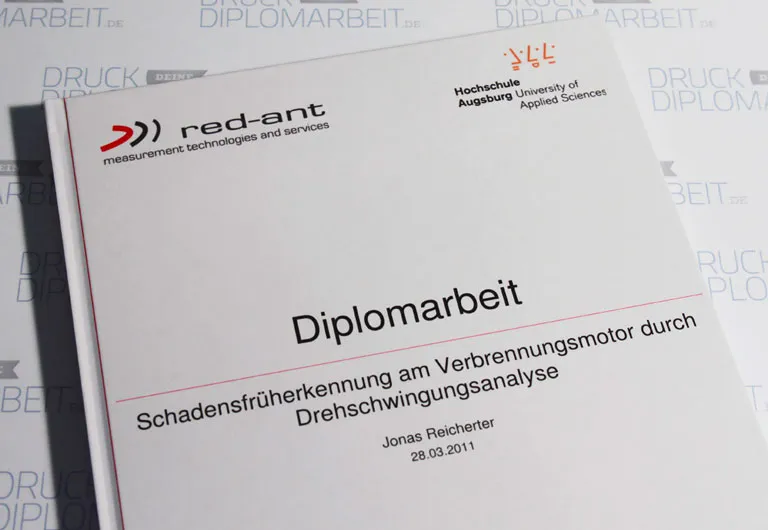 Bachelorarbeit drucken und binden mit Hardcover- oder Softcover-Bindung.
