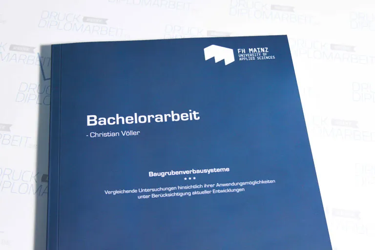 Bachelorarbeit drucken und binden mit Hardcover- oder Softcover-Bindung.
