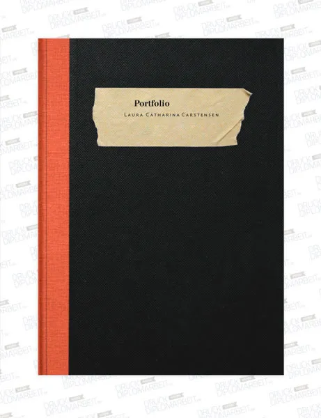 Bachelorarbeit drucken und binden mit Hardcover- oder Softcover-Bindung.