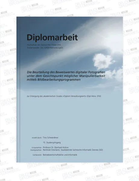 Bachelorarbeit drucken und binden mit Hardcover- oder Softcover-Bindung.