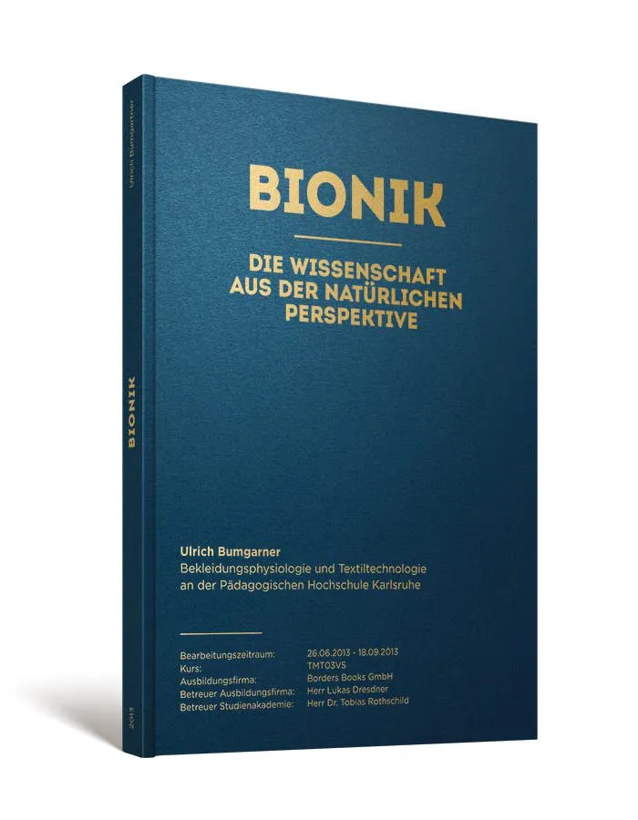 Bachelorarbeit drucken und binden mit Hardcover- oder Softcover-Bindung.
